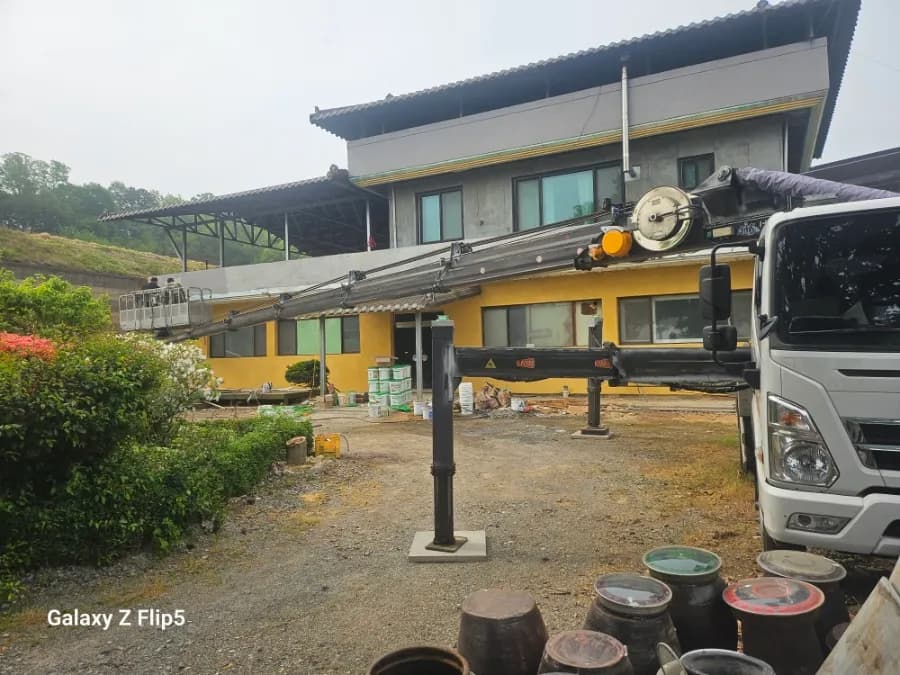 청주 외벽 작업 현장 2